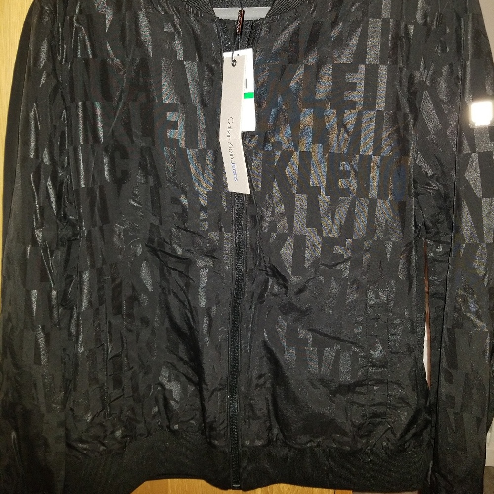 Jacket - Picture 3 of 3